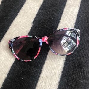 floral sunnies!